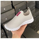 Tênis Ortopédico Sem Cadarço | ClosetPlusSize