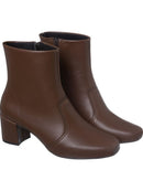 Bota Izzy Bico quadrado | ClosetPlusSize