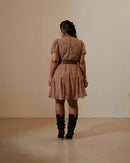 Vestido Olivia Caramelo | ClosetPlusSize
